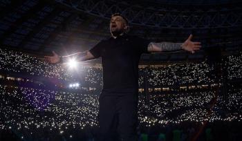 Певец собрал на концерте в Москве 70 тысяч человек